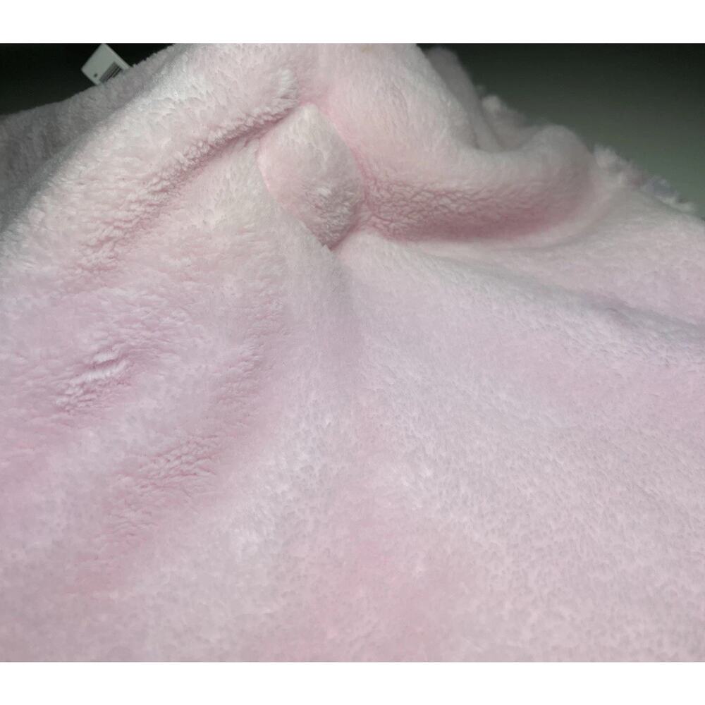 Blankets & Beyond Pink Bunny Lovey Nunu Rosette Swirl Plush Baby Blanket NWT - Picture 5 of 9